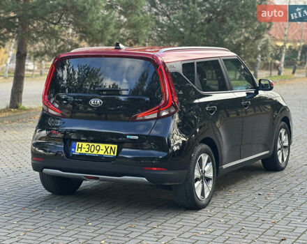 Черный Киа Soul, объемом двигателя 0 л и пробегом 100 тыс. км за 18800 $, фото 10 на Automoto.ua