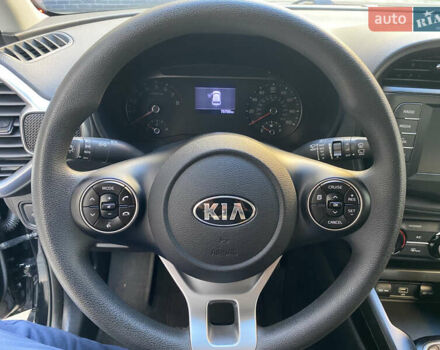 Киа Soul 2021 в Хмельницком на Automoto.ua Черный Киа Soul, объемом двигателя 2 л и пробегом 75 тыс. км за 14300 $, фото 32 на Automoto.ua