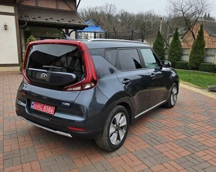 Черный Киа Soul, объемом двигателя 0 л и пробегом 70 тыс. км за 18600 $, фото 8 на Automoto.ua