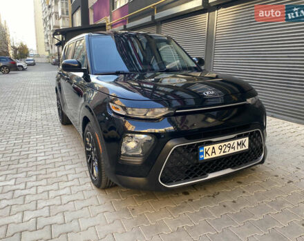 Киа Soul 2021 в Хмельницком на Automoto.ua Черный Киа Soul, объемом двигателя 2 л и пробегом 75 тыс. км за 14300 $, фото 1 на Automoto.ua