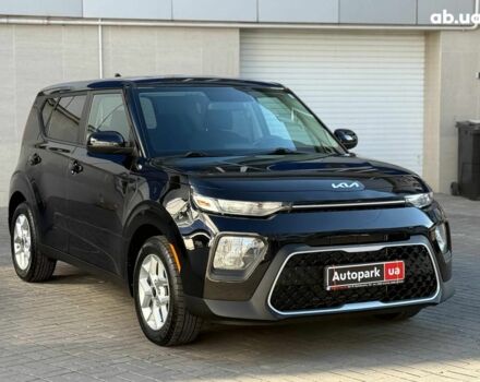 Черный Киа Soul, объемом двигателя 2 л и пробегом 67 тыс. км за 15990 $, фото 3 на Automoto.ua