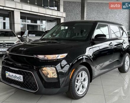 Черный Киа Soul, объемом двигателя 2 л и пробегом 50 тыс. км за 15800 $, фото 3 на Automoto.ua
