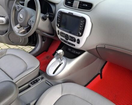 Черный Киа Soul, объемом двигателя 0 л и пробегом 98 тыс. км за 6700 $, фото 7 на Automoto.ua