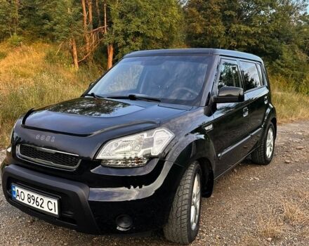 Черный Киа Soul, объемом двигателя 1.6 л и пробегом 240 тыс. км за 6999 $, фото 1 на Automoto.ua