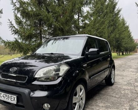 Черный Киа Soul, объемом двигателя 1.6 л и пробегом 290 тыс. км за 7900 $, фото 1 на Automoto.ua