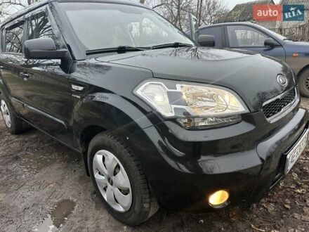 Кіа Soul 2010 у Павлограде на Automoto.ua Чорний Кіа Soul, об'ємом двигуна 1.59 л та пробігом 230 тис. км за 6500 $, фото 1 на Automoto.ua