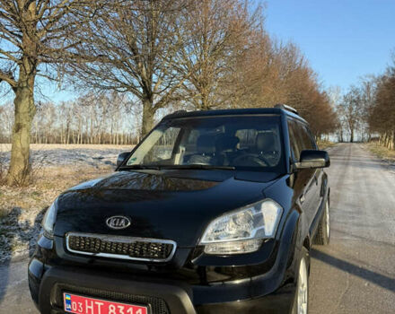 Черный Киа Soul, объемом двигателя 1.6 л и пробегом 170 тыс. км за 8500 $, фото 1 на Automoto.ua