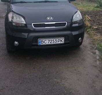 Черный Киа Soul, объемом двигателя 1.6 л и пробегом 305 тыс. км за 8700 $, фото 1 на Automoto.ua