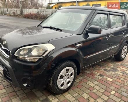 Черный Киа Soul, объемом двигателя 1.59 л и пробегом 350 тыс. км за 5700 $, фото 1 на Automoto.ua
