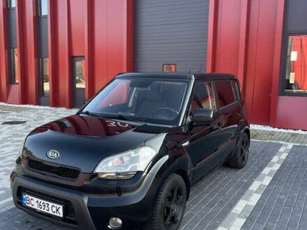 Черный Киа Soul, объемом двигателя 1.59 л и пробегом 213 тыс. км за 7500 $, фото 1 на Automoto.ua