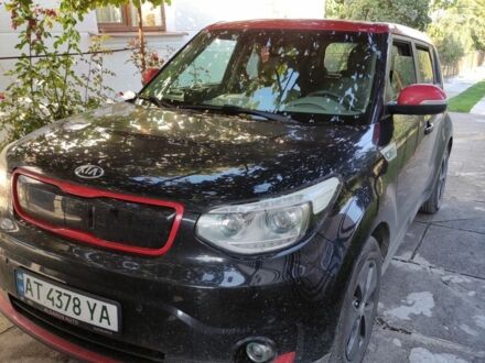 Черный Киа Soul, объемом двигателя 0 л и пробегом 162 тыс. км за 10000 $, фото 1 на Automoto.ua