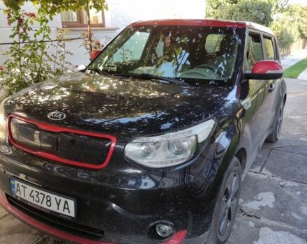 Чорний Кіа Soul, об'ємом двигуна 0 л та пробігом 162 тис. км за 10000 $, фото 1 на Automoto.ua