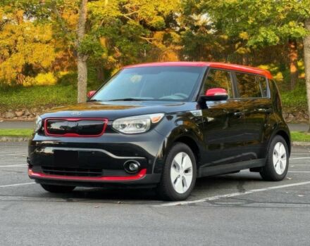 Чорний Кіа Soul, об'ємом двигуна 0 л та пробігом 77 тис. км за 5600 $, фото 1 на Automoto.ua