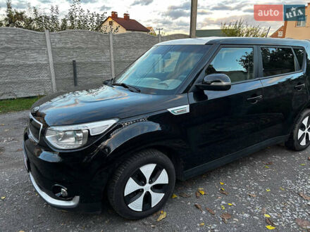 Киа Soul 2015 в Виннице на Automoto.ua Черный Киа Soul, объемом двигателя 0 л и пробегом 97 тыс. км за 5400 $, фото 1 на Automoto.ua