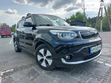 Киа Soul 2015 в Житомире на Automoto.ua Черный Киа Soul, объемом двигателя 0 л и пробегом 97 тыс. км за 12500 $, фото 1 на Automoto.ua