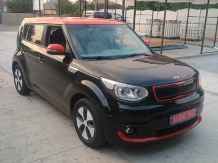 Чорний Кіа Soul, об'ємом двигуна 0 л та пробігом 168 тис. км за 6500 $, фото 1 на Automoto.ua