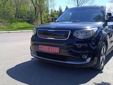 Черный Киа Soul, объемом двигателя 0 л и пробегом 92 тыс. км за 8300 $, фото 1 на Automoto.ua