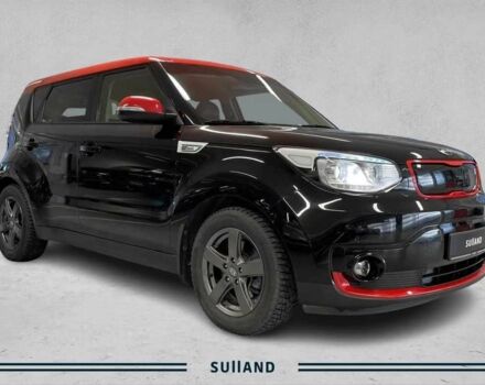 Киа Soul 2016 в Киеве на Automoto.ua Черный Киа Soul, объемом двигателя 0 л и пробегом 113 тыс. км за 6800 $, фото 1 на Automoto.ua