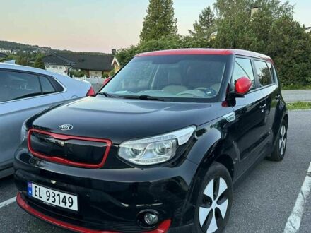 Чорний Кіа Soul, об'ємом двигуна 0 л та пробігом 97 тис. км за 7000 $, фото 1 на Automoto.ua
