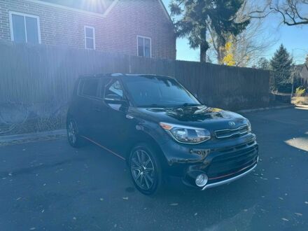 Черный Киа Soul, объемом двигателя 1.6 л и пробегом 65 тыс. км за 6000 $, фото 1 на Automoto.ua