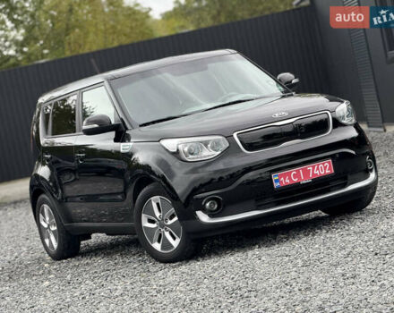 Черный Киа Soul, объемом двигателя 0 л и пробегом 148 тыс. км за 9999 $, фото 1 на Automoto.ua
