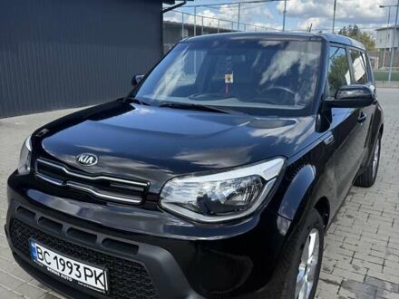 Черный Киа Soul, объемом двигателя 1.6 л и пробегом 108 тыс. км за 9999 $, фото 1 на Automoto.ua