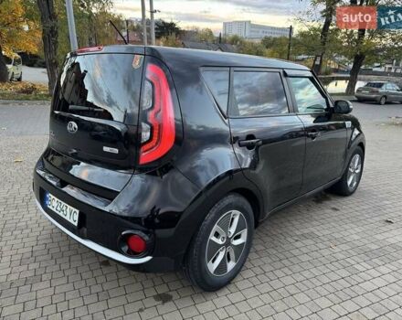 Киа Soul 2017 в Дрогобыче на Automoto.ua Черный Киа Soul, объемом двигателя 0 л и пробегом 160 тыс. км за 8500 $, фото 1 на Automoto.ua