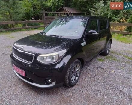 Чорний Кіа Soul, об'ємом двигуна 0 л та пробігом 152 тис. км за 9800 $, фото 1 на Automoto.ua