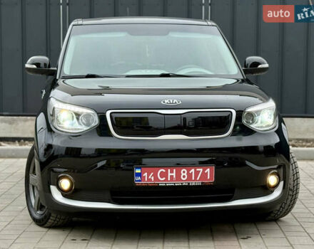Черный Киа Soul, объемом двигателя 0 л и пробегом 132 тыс. км за 10500 $, фото 1 на Automoto.ua