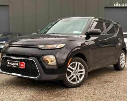 Черный Киа Soul, объемом двигателя 2 л и пробегом 45 тыс. км за 14590 $, фото 1 на Automoto.ua