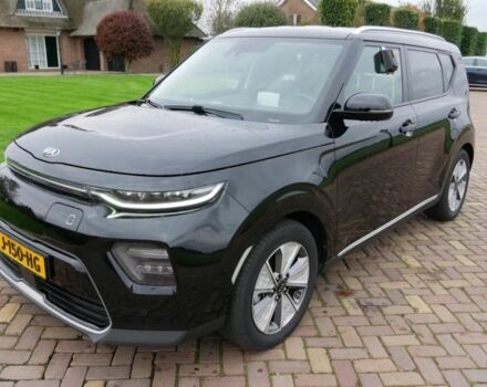 Чорний Кіа Soul, об'ємом двигуна 0 л та пробігом 74 тис. км за 17467 $, фото 1 на Automoto.ua