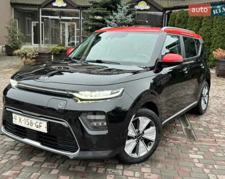 Черный Киа Soul, объемом двигателя 0 л и пробегом 128 тыс. км за 17999 $, фото 1 на Automoto.ua
