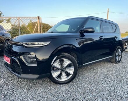 Черный Киа Soul, объемом двигателя 0 л и пробегом 122 тыс. км за 17999 $, фото 1 на Automoto.ua