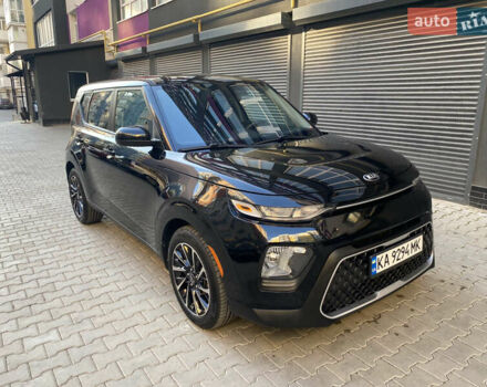 Черный Киа Soul, объемом двигателя 2 л и пробегом 75 тыс. км за 14300 $, фото 1 на Automoto.ua