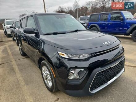 Кіа Soul 2022 у Києві на Automoto.ua Чорний Кіа Soul, об'ємом двигуна 2 л та пробігом 63 тис. км за 12000 $, фото 1 на Automoto.ua