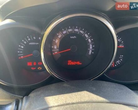 Коричневый Киа Soul, объемом двигателя 1.6 л и пробегом 226 тыс. км за 7200 $, фото 4 на Automoto.ua