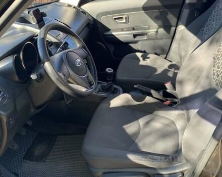 Коричневый Киа Soul, объемом двигателя 1.6 л и пробегом 226 тыс. км за 7200 $, фото 8 на Automoto.ua