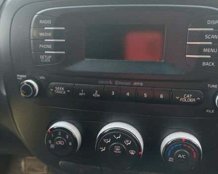 Коричневый Киа Soul, объемом двигателя 1.59 л и пробегом 76 тыс. км за 8200 $, фото 11 на Automoto.ua