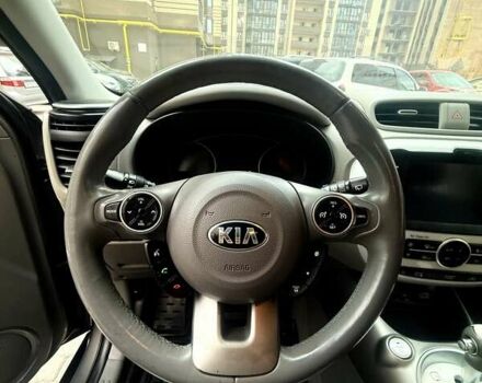 Коричневий Кіа Soul, об'ємом двигуна 0 л та пробігом 135 тис. км за 5300 $, фото 3 на Automoto.ua