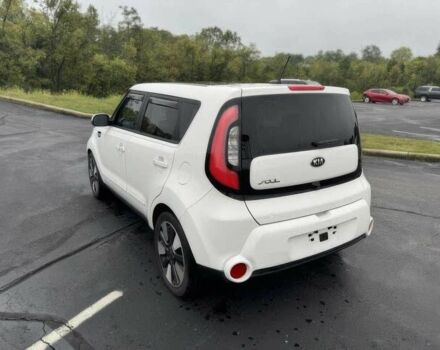 Коричневый Киа Soul, объемом двигателя 2 л и пробегом 80 тыс. км за 3900 $, фото 4 на Automoto.ua