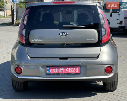 Коричневый Киа Soul, объемом двигателя 0 л и пробегом 130 тыс. км за 7350 $, фото 5 на Automoto.ua