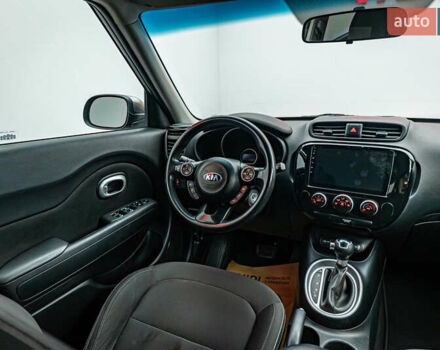 Коричневий Кіа Soul, об'ємом двигуна 1.6 л та пробігом 122 тис. км за 11382 $, фото 10 на Automoto.ua