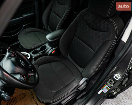 Коричневий Кіа Soul, об'ємом двигуна 1.6 л та пробігом 122 тис. км за 11382 $, фото 8 на Automoto.ua