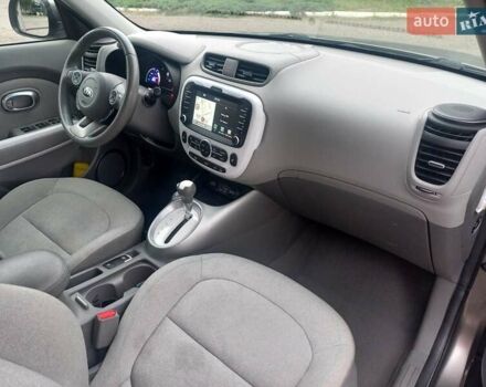 Коричневый Киа Soul, объемом двигателя 0 л и пробегом 115 тыс. км за 10400 $, фото 19 на Automoto.ua