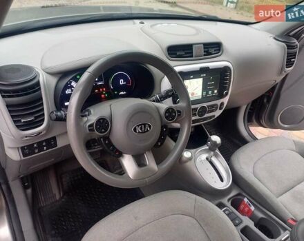 Коричневый Киа Soul, объемом двигателя 0 л и пробегом 115 тыс. км за 10400 $, фото 15 на Automoto.ua