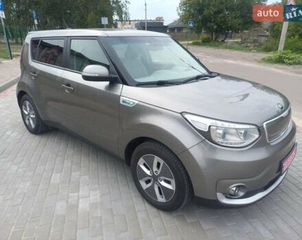 Коричневий Кіа Soul, об'ємом двигуна 0 л та пробігом 115 тис. км за 10400 $, фото 9 на Automoto.ua