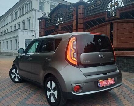 Коричневый Киа Soul, объемом двигателя 0 л и пробегом 75 тыс. км за 11550 $, фото 18 на Automoto.ua