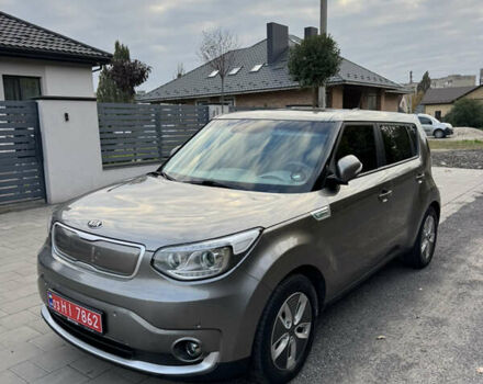 Коричневый Киа Soul, объемом двигателя 0 л и пробегом 111 тыс. км за 10300 $, фото 2 на Automoto.ua