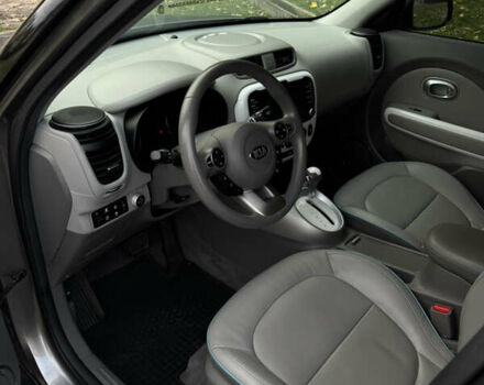 Коричневый Киа Soul, объемом двигателя 0 л и пробегом 111 тыс. км за 10300 $, фото 10 на Automoto.ua