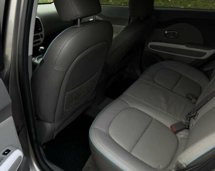 Коричневый Киа Soul, объемом двигателя 0 л и пробегом 111 тыс. км за 10300 $, фото 14 на Automoto.ua